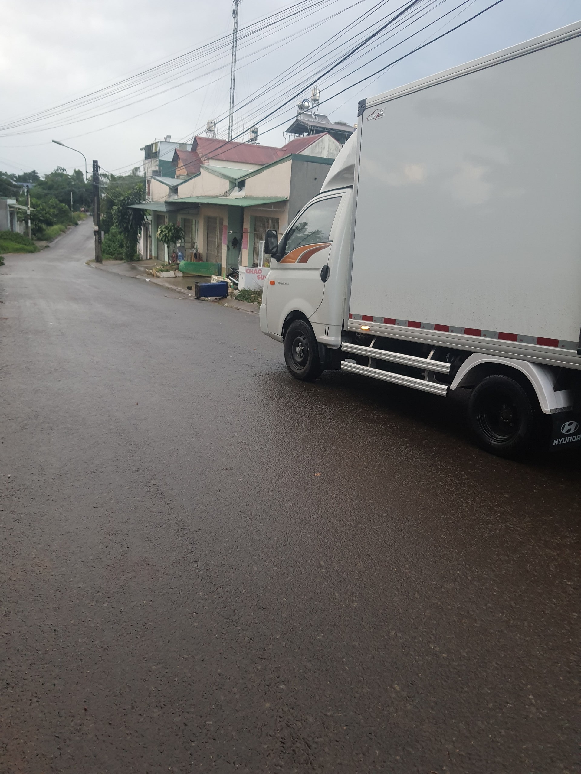 Xe H150 KÍN COMPOSITE 3,2 M