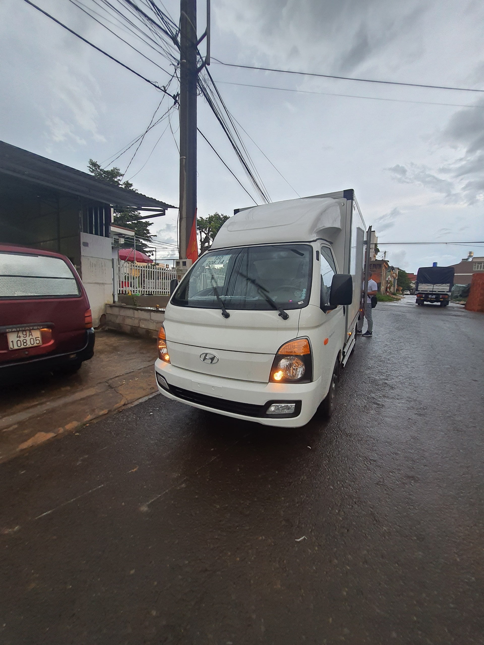 Xe H150 KÍN COMPOSITE 3,2 M