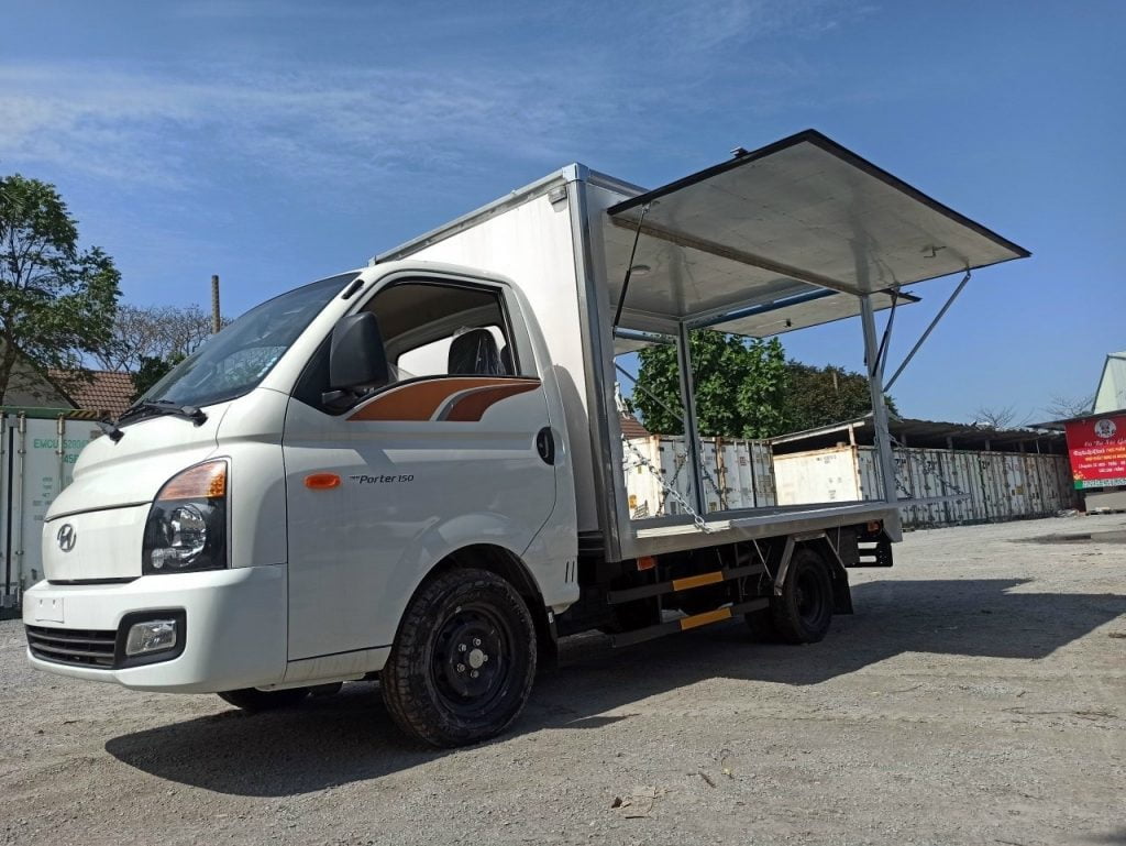 hyundai h150 cánh dơi