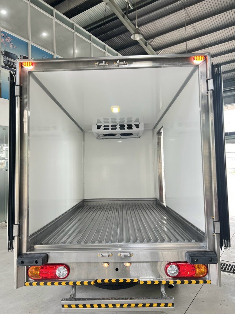 Hyundai H150 Euro 5 Thùng Đông Lạnh