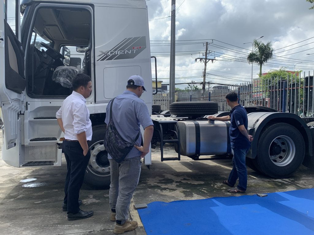 cabin đầu kéo hyundai xcent