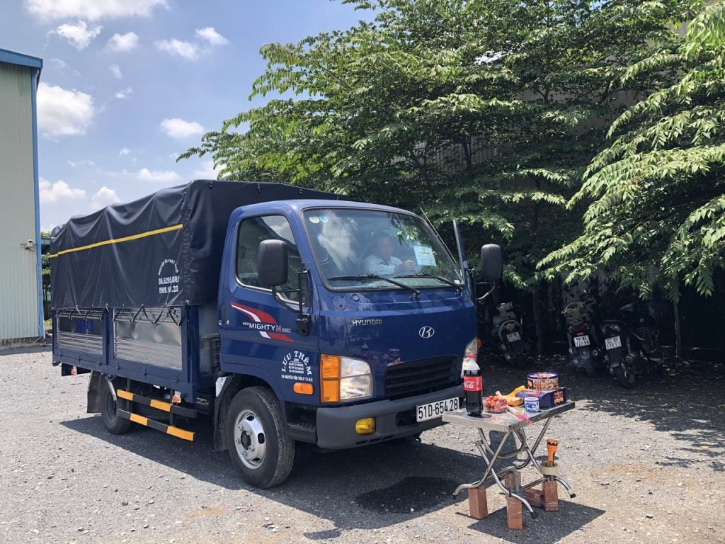 Hyundai N250SL Thùng Bạt