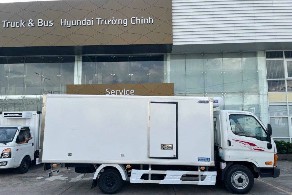 hyundan n250sl thùng đông lạnh