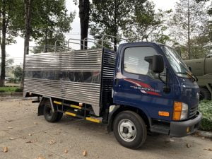 Hyundai N250 Thùng Bạt Vách Suốt