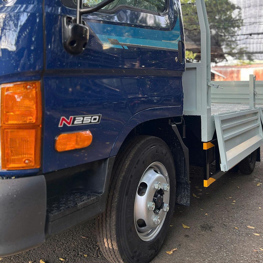Hyundai N250 Euro 5 Thùng Lửng