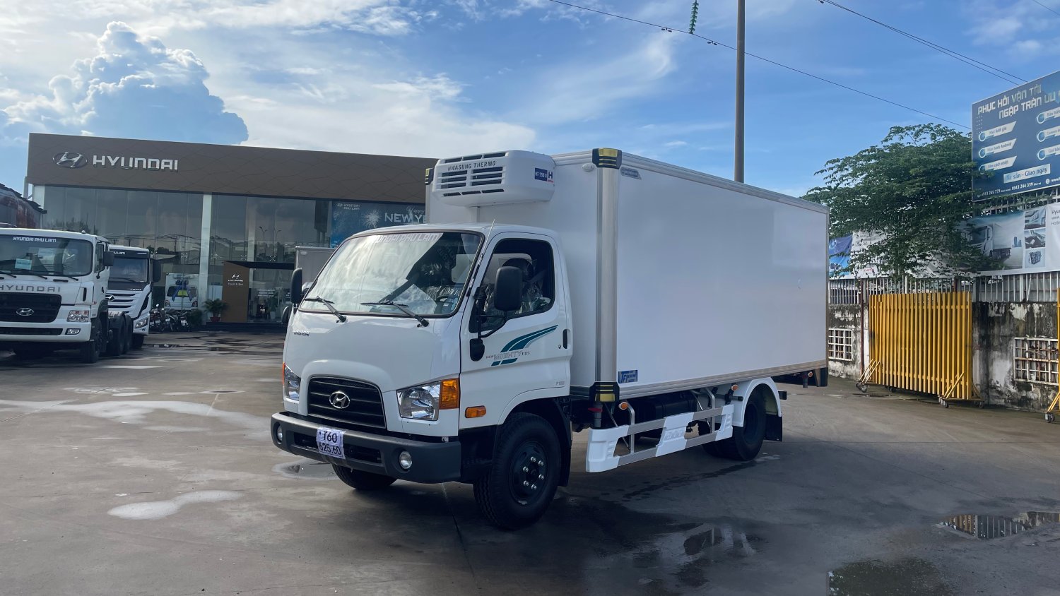 Hyundai 110SP Thùng Đông Lạnh